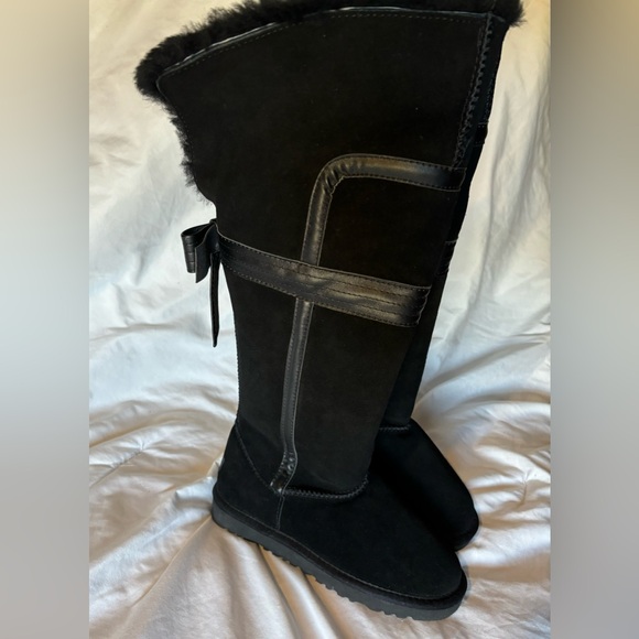 UGG Genevieve over the knee bow boots black. Size 6. New - Picture 14 of 15